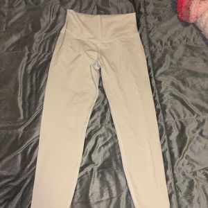 Woman’s large Alo legging